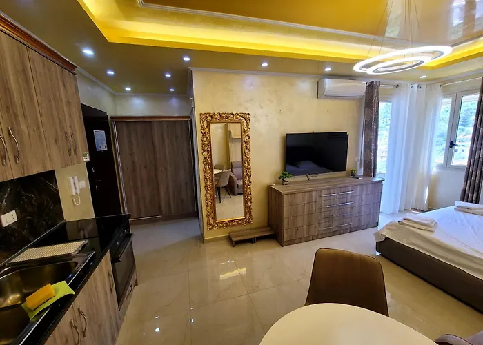 Apartment Newborn Lungomare Vlorë