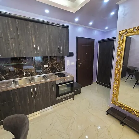 Newborn Lungomare Apartment