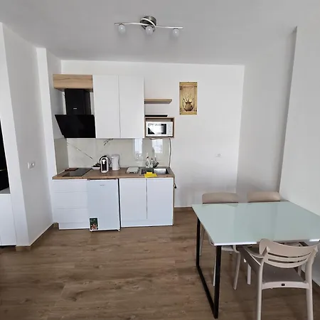 Newborn Lungomare Apartment *