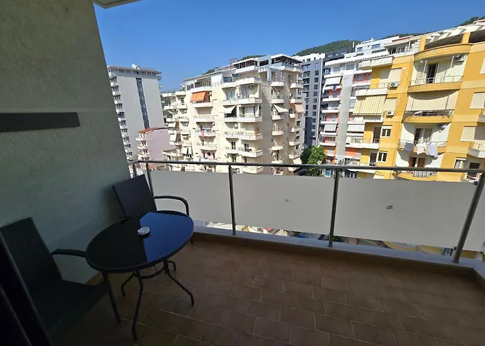 Newborn Lungomare Appartement *